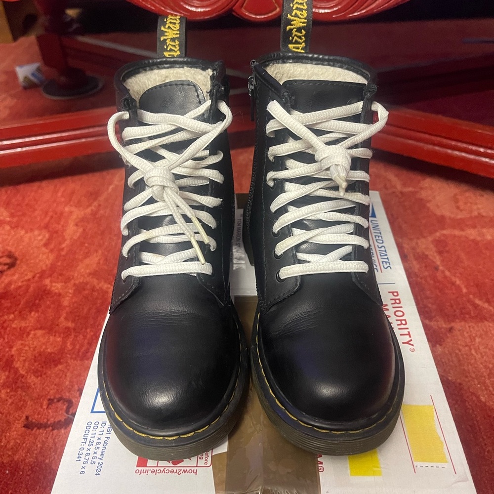 Dr.Martens with fur inside.